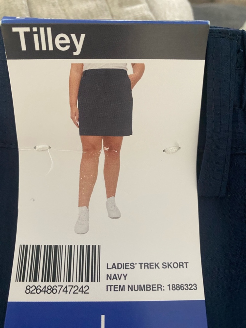 Tilley Tech Skort. Lots of Pokets - Picture 3 of 9